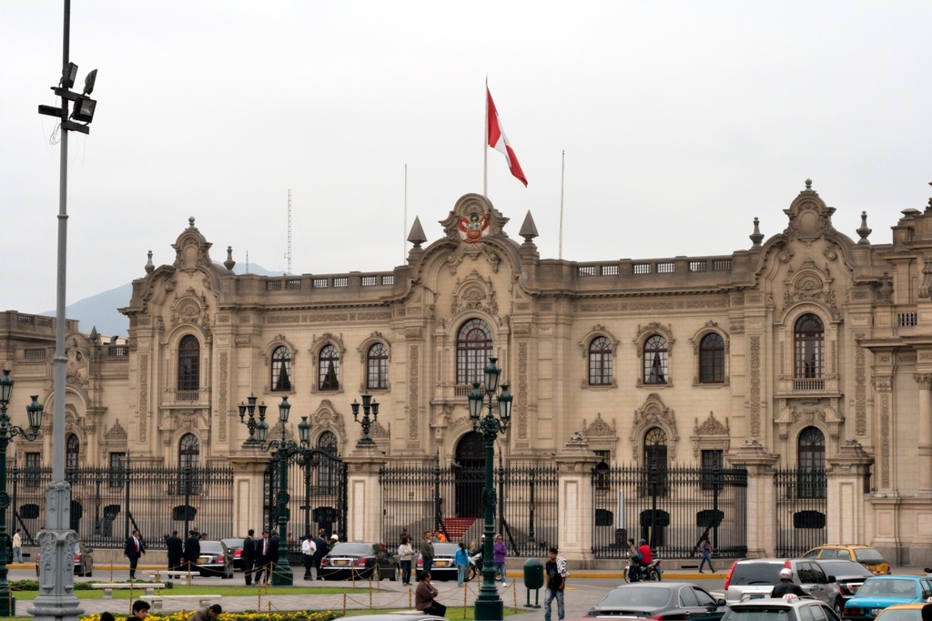 Presidential_Palace,_Lima,_Peru