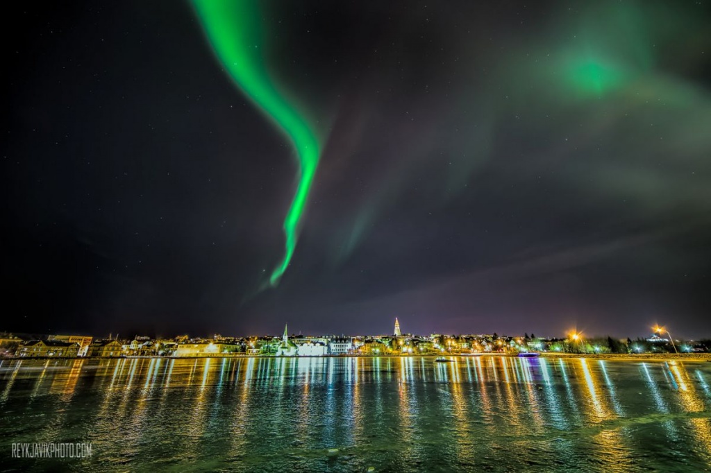 Reykjavik aurora boreal