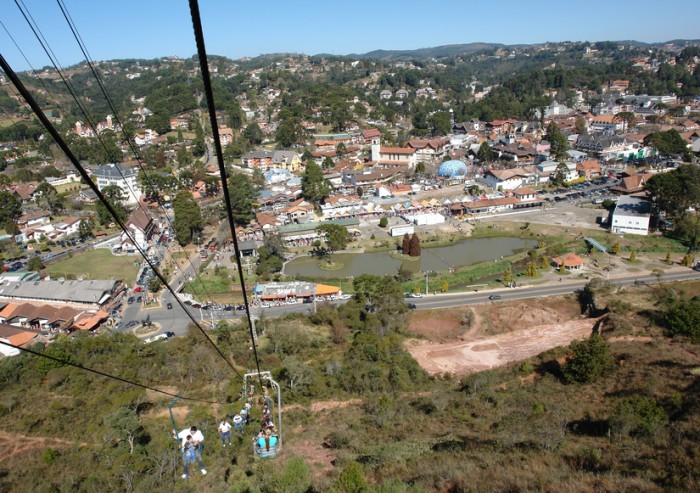 Campos de Jord?o, Brasil - July 22, 2007: Shopping center of this tourist city in the state of S?o Paulo, as the Morro do Elefante, accessed by visitors via the cable car