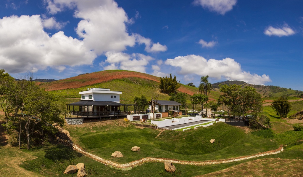 Villa Santa Maria  atra    o para f  s vinho gastronomia Serra