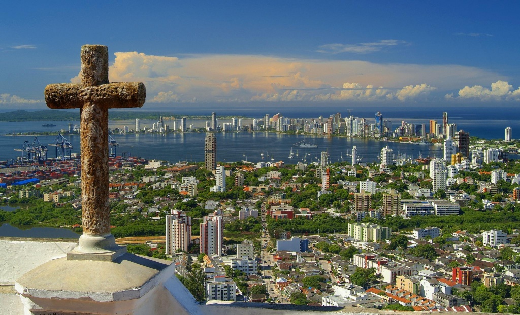 Cartagena_de_Indias_desde_el_cerro_La_Popa commons