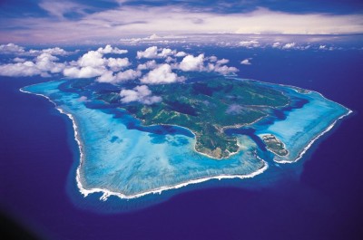 Vista aérea da ilha de Huahine, Polinésia Francesa | Créditos: Philippe Bacchet para Tahiti Tourisme