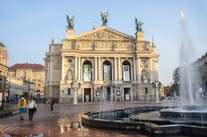 Conheça Lviv, a mais bela cidade da Ucrânia | Qual Viagem