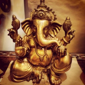 Uma das mais cultuadas divindades Hindus, Ganesha, tem a cabeça de elefante