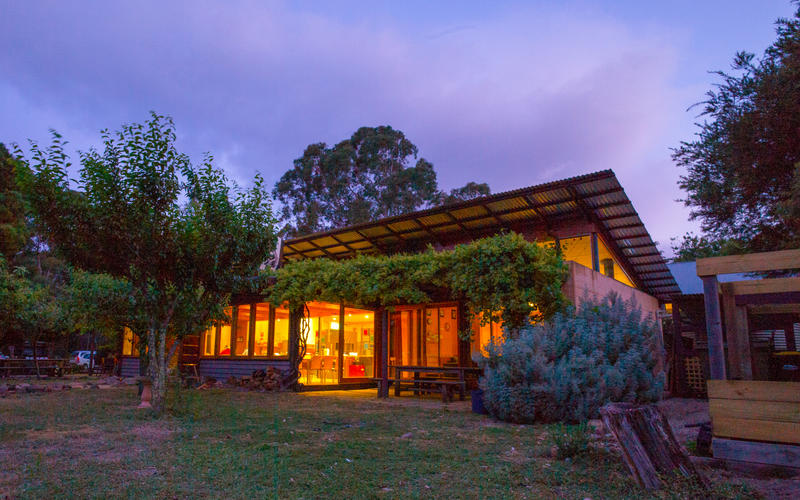 http://www.brazilian.hostelworld.com/hosteldetails.php/Grampians-Eco-YHA/Grampians/16573