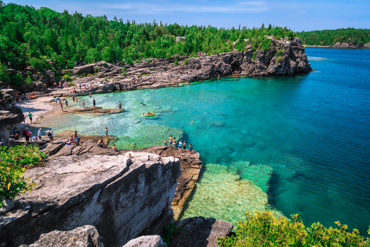 bruce peninsula tourist attractions