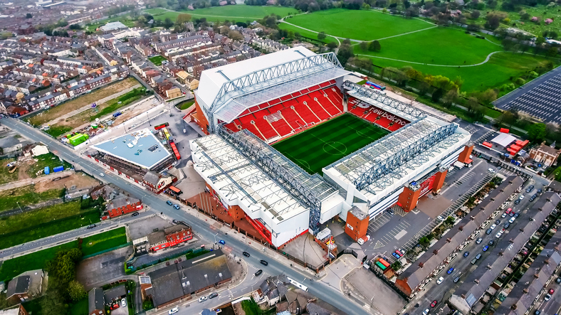 A Sala De Mudança No Estádio De Anfield Em Liverpool, Reino Unido