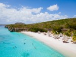 Buscas de voos para Suíça e Caribe sobem até 175% em junho istock-1310926064