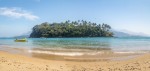 11 ilhas imperdíveis para visitar no Litoral Norte de São Paulo Panoramic view of Ilha das Cabras Island and Beach - Ilhabela, Sao Paulo, Brazil