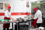 Escola de gastronomia inaugura nova unidade em São Paulo Aula de cozinheiro profissional na Chef Gourmet - Divulgação 2