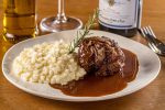 serra wine week