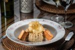 408248_1017308_risoto_de_salmAGBPo_ao_perfume_de_dill_e_amAandoas_carameladas__web_