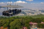 Restaurante nas alturas chega ao Rio de Janeiro em setembro dinner in the sky