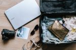 Procura por seguro viagem no Brasil quase triplica em 2022 anete-lusina-GOZxrAlNIt4-unsplash