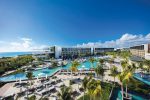 Palladium tem semana de ofertas em resorts de luxo no Caribe e no Brasil TRS Coral Hotel Aérea