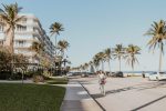 Discover The Palm Beaches implementa programa de acessibilidade Palm Braches_Crédito Tessa Wilson via Unsplash