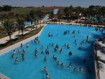 Reabertura do Castelo Park Aquático acontece em setembro Castelo Park Aquático - Piscina de Ondas - foto por divulgação Castelo Park Aquático