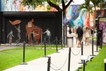 Miami tem ofertas exclusivas em atrações e instituições culturais até o fim de maio Wynwood_Wynwood Walls_People_Mural_Walking-20080730-176