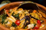 Sabores em festa: Litoral Norte de SP se destaca com festivais gastronômicos CONFECCAO-DE-REDE-DE-PESCA--Foto-Marcos-Bonello--2-