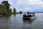 Descubra bons motivos para aproveitar Winter Haven, a 40 minutos de Orlando Living-Water-Boat-Cruises-Winter-Haven-Fall-2019-17