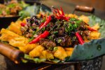 Picadão de Pernil Suino com Mandioca Frita -Parque dos Sonhos 3