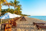 Rede Travel Inn oferece diárias com "carnaval à prova de chuvas" 447897_1140357_beach_club_pA_C__na_areia_pousada_travel_inn_trancoso