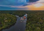Floresta Amazônica tem resort flutuante de luxo default