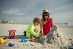 Flórida: destinos e passeios para comemorar o Dia das Mães Jacksonville Beach Family Beach Day