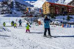Nevados de Chillán inaugura temporada 2026 com novas experiencias, aventuras e a melhor neve da Cordilheira dos Andes Nevados-de-Chilla-Escola-de-esqui--15-